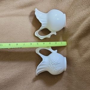 Enesco Vintage pitchers